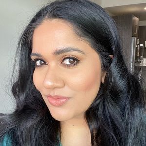 Meet Your Posher, Aisha